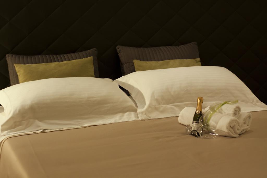 Bed and Breakfast Palazzo 900 Бриндизи Номер фото