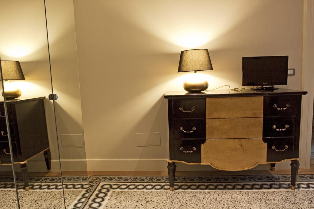 Bed and Breakfast Palazzo 900 Бриндизи Номер фото